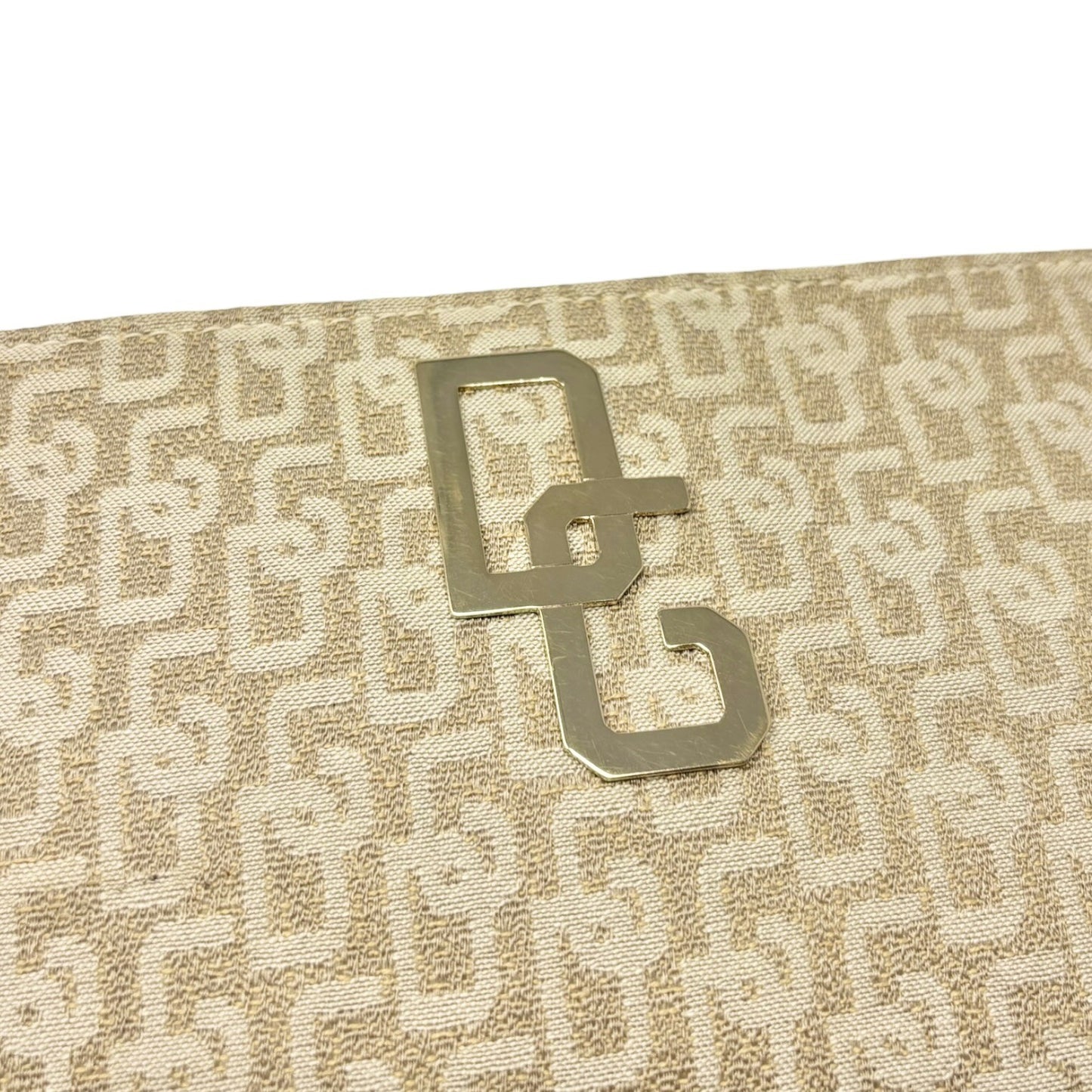 DOLCE&GABBANA Vintage DG Logo Chain Shoulder Bag Beige Gold Canvas 902060