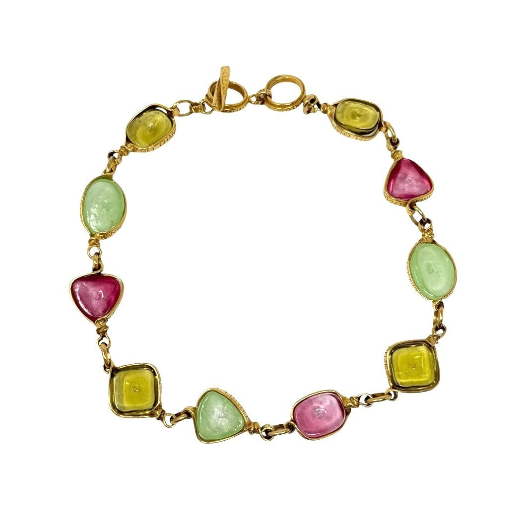 CHANEL Vintage 96P CC Logo Multicolor Glass Cabochon Necklace Gold 902238