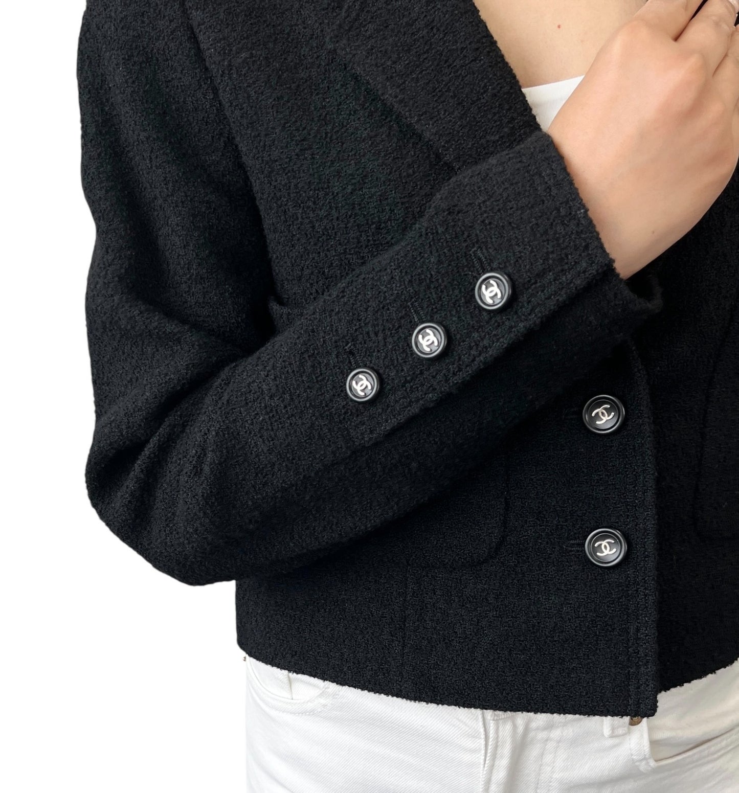 CHANEL Vintage 96P CC Logo Button Cropped Blazer Jacket #38 Black Silver