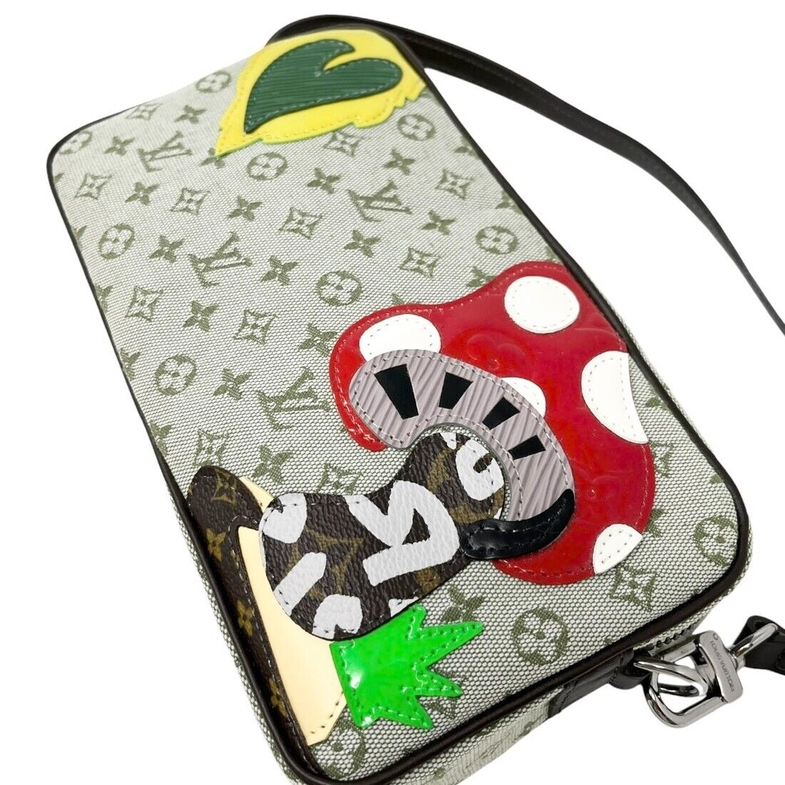 LOUIS VUITTON Vintage LV Monogram Conte de fees Pochette Shoulder Bag Green