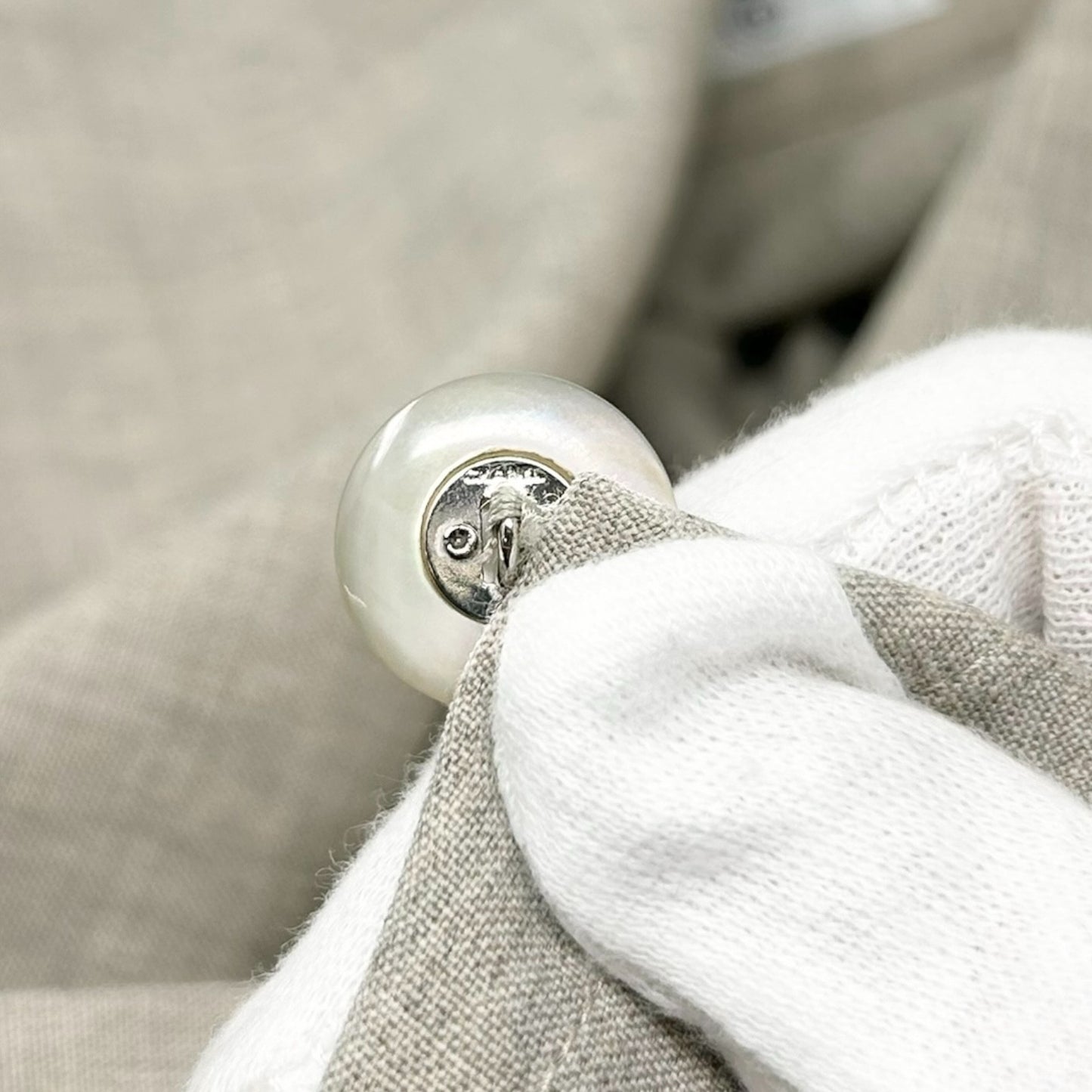 CHANEL Vintage CC Logo Button Up Shirt Blouse Top Beige Front Pocket Wool