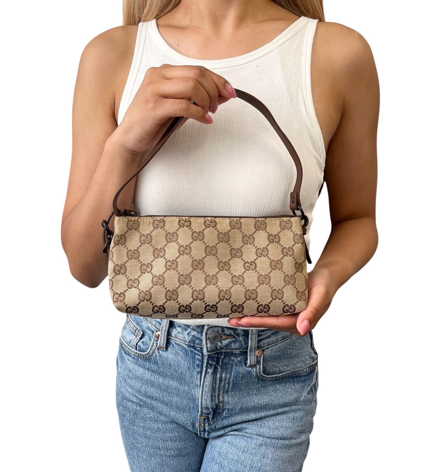 GUCCI Vintage GG Monogram Shoulder Bag Pochette Beige Brown Leather 902034