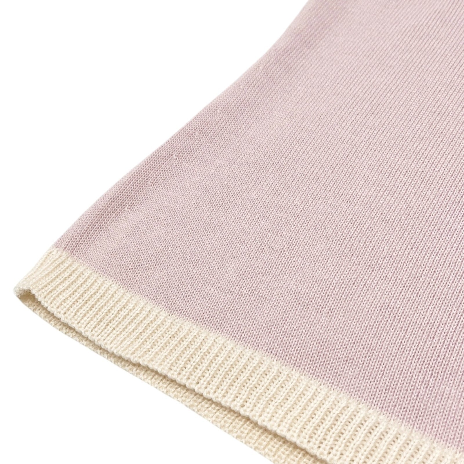 CHANEL Vintage 04C CC Logo Knit Sweater Top #38 Pocket Pink Cream Cashmere