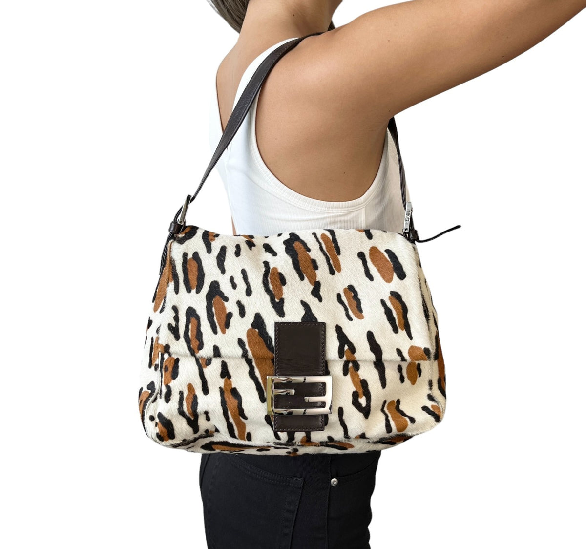 FENDI Vintage FF Leopard Mamma Baguette Bag Pony Calf Hair Ivory Brown 902818