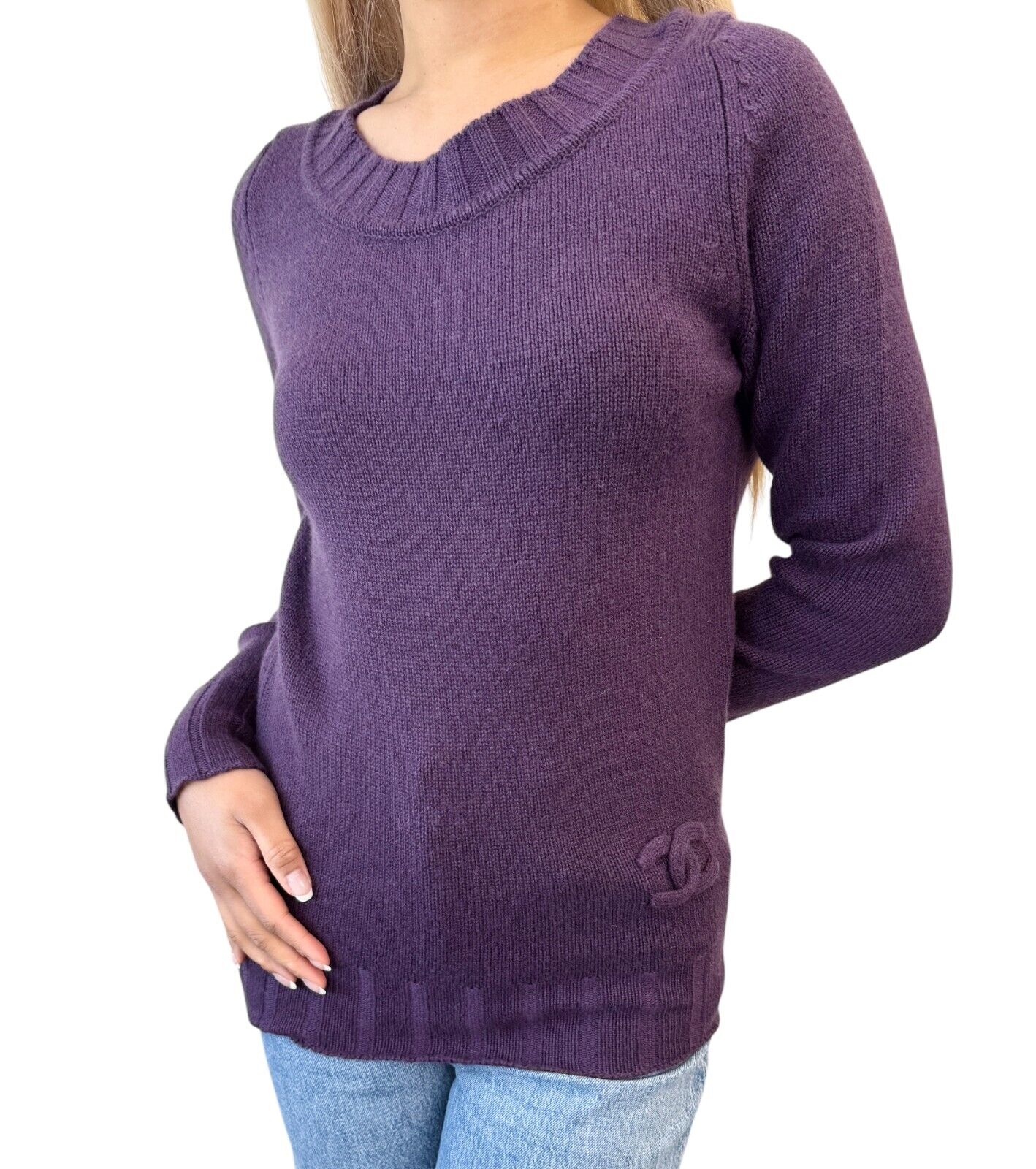 CHANEL Vintage P44576 CC Logo Sweater Top #34 Pullover Purple Cashmere