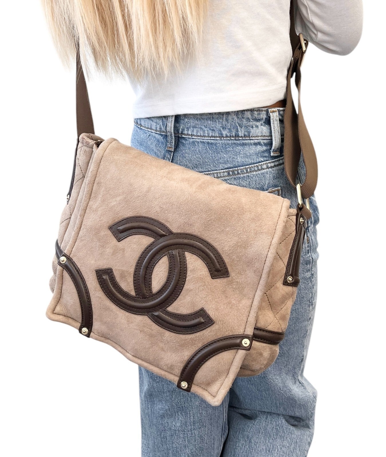 CHANEL Vintage 2006 CC Logo Mouton Crossbody Bag Shoulder Bag Greige Leather