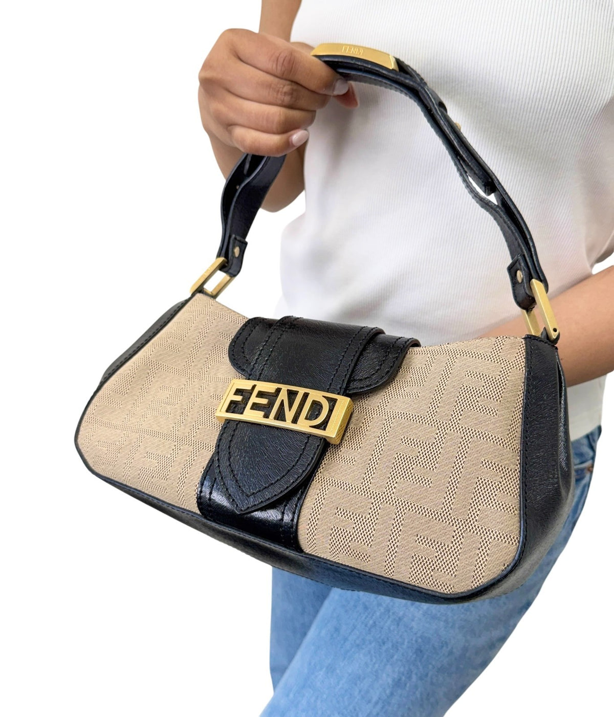 FENDI Vintage FF Logo Zucca Monogram Shoulder Bag Beige Black Canvas 902308