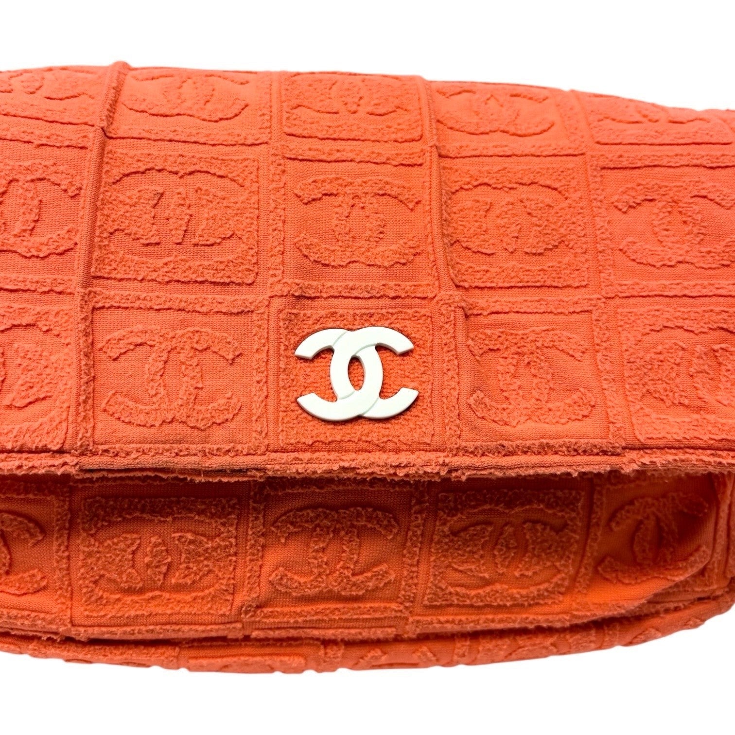CHANEL Vintage 02S CC Logo Chain Shoulder Bag Handbag Terry Cloth Orange White