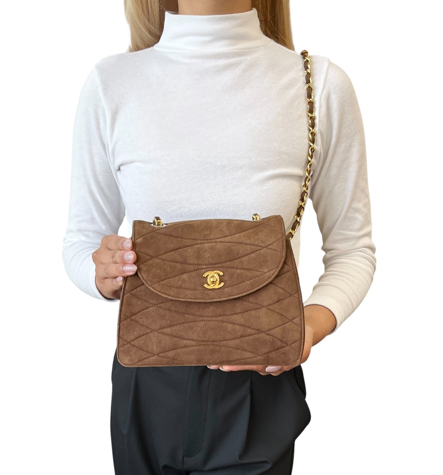 CHANEL Vintage CC Mark Logo Turnlock Chain Crossbody Bag Brown Gold Suede