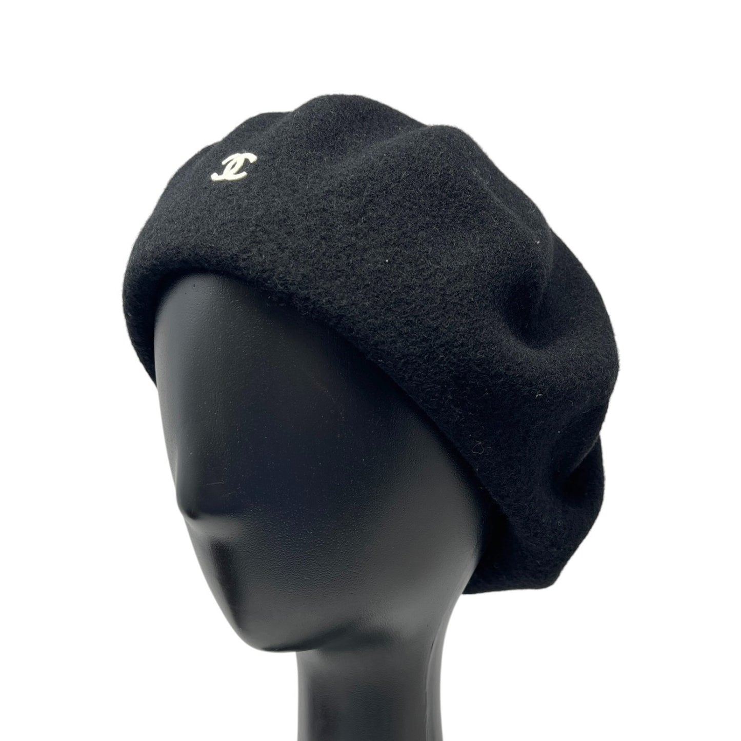 CHANEL Vintage CC Logo Beret Hat Black Fashion Accessory Wool Knit Cap 902224