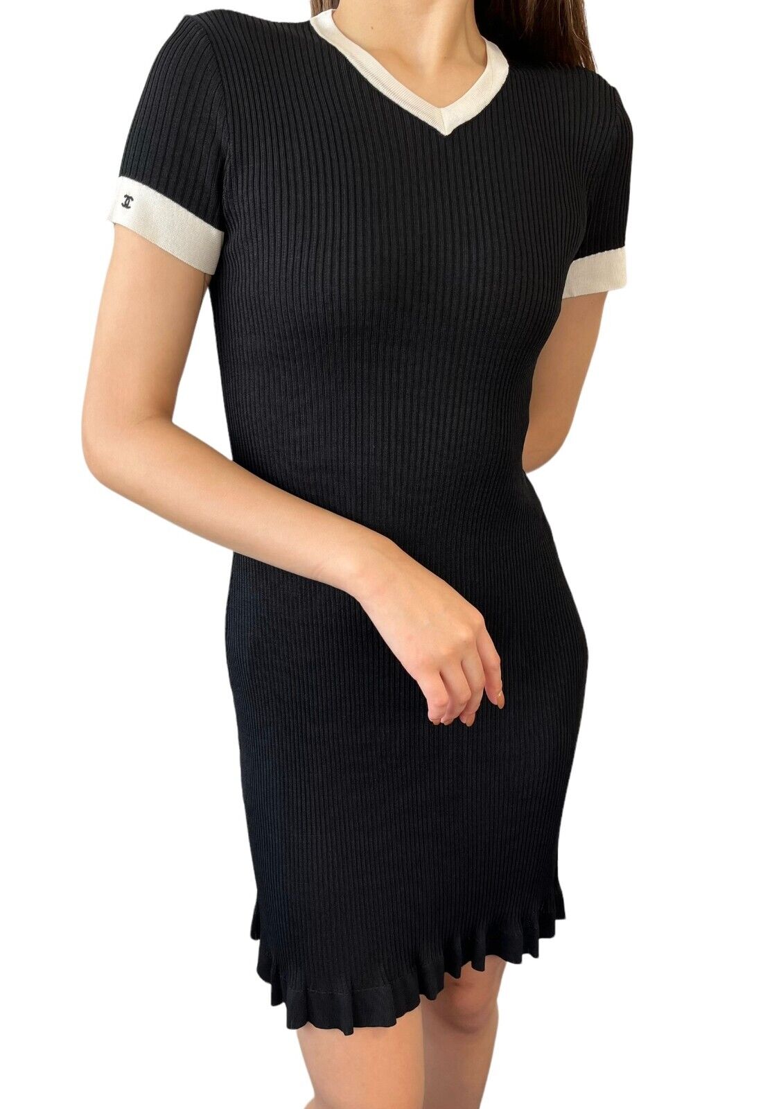 CHANEL Vintage 97P CC Logo Ribbed Knit Dress One-piece #42 Black White Rayon