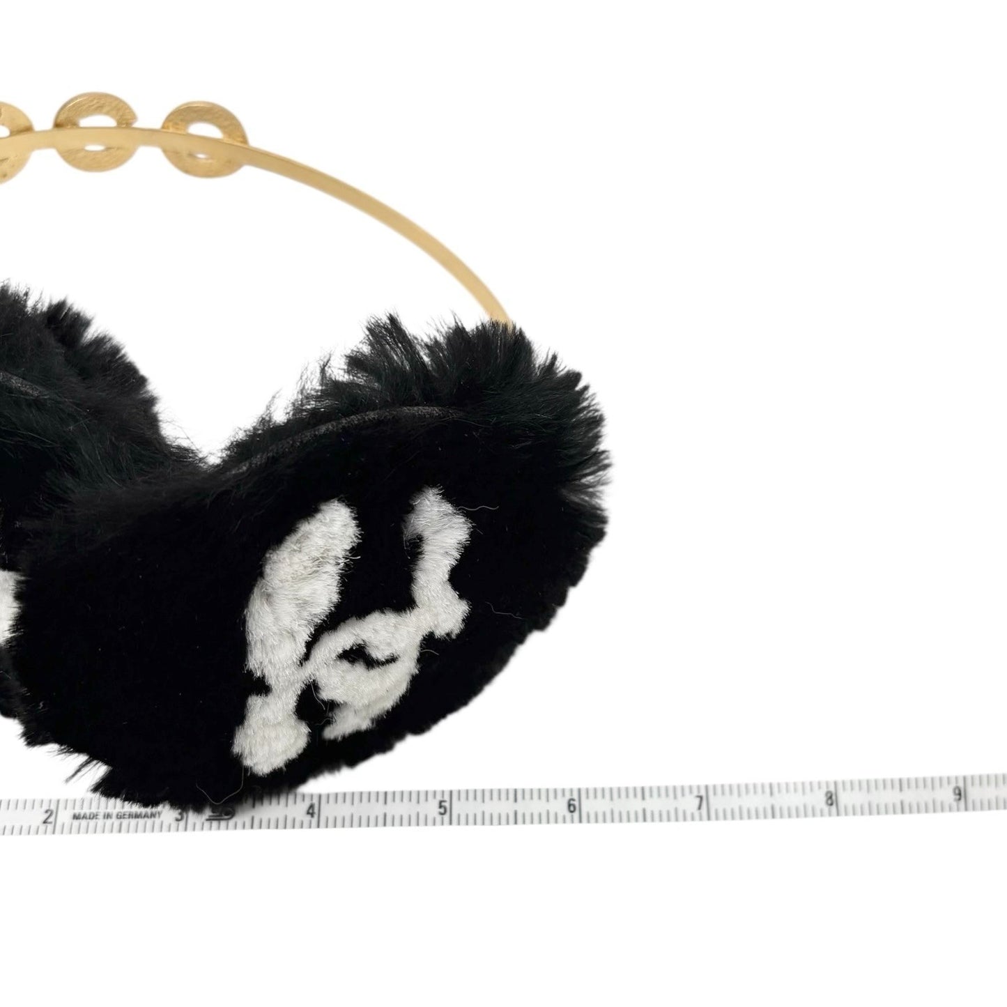 CHANEL Vintage 01A Pearl CC Mark Logo Fur Earmuffs Black Gold White