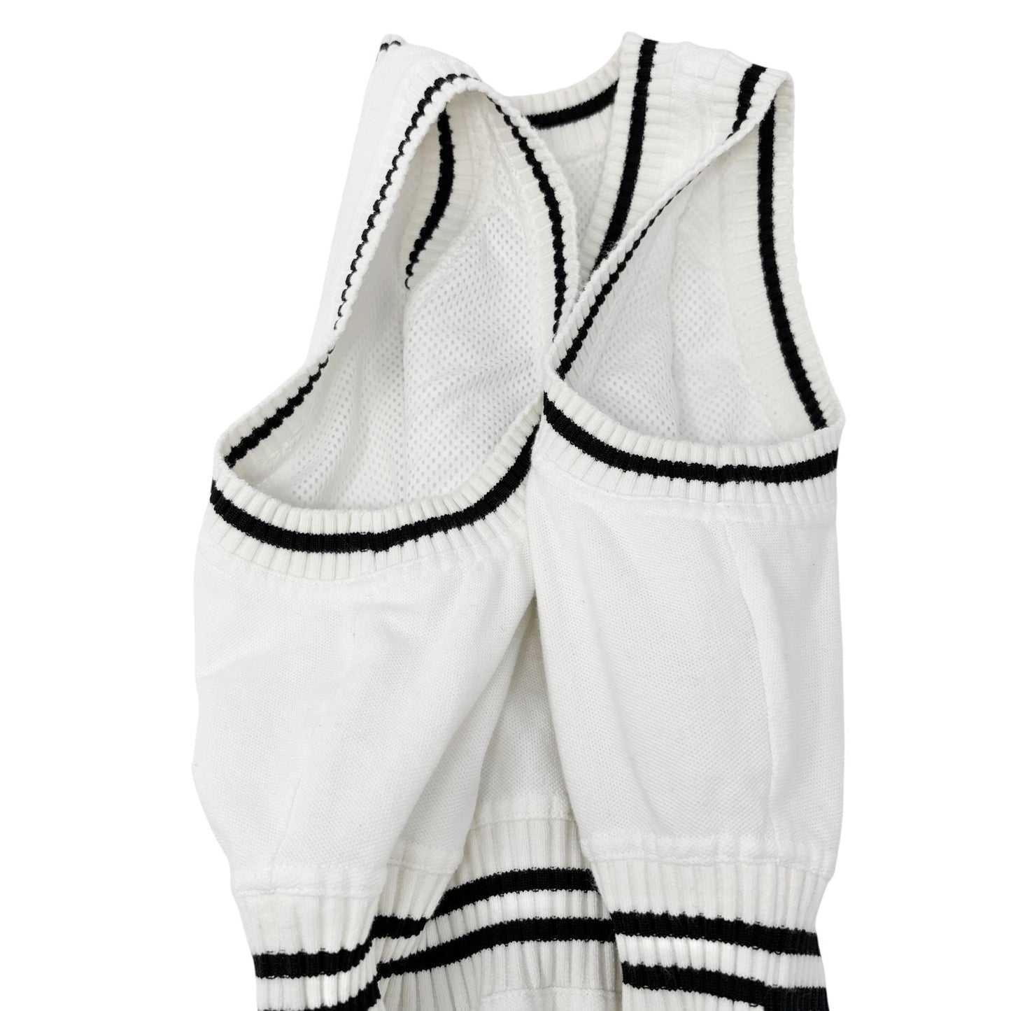 CHANEL Sport Vintage 04S CC Logo Patch Tank Top Tunic #38 White Black Cotton
