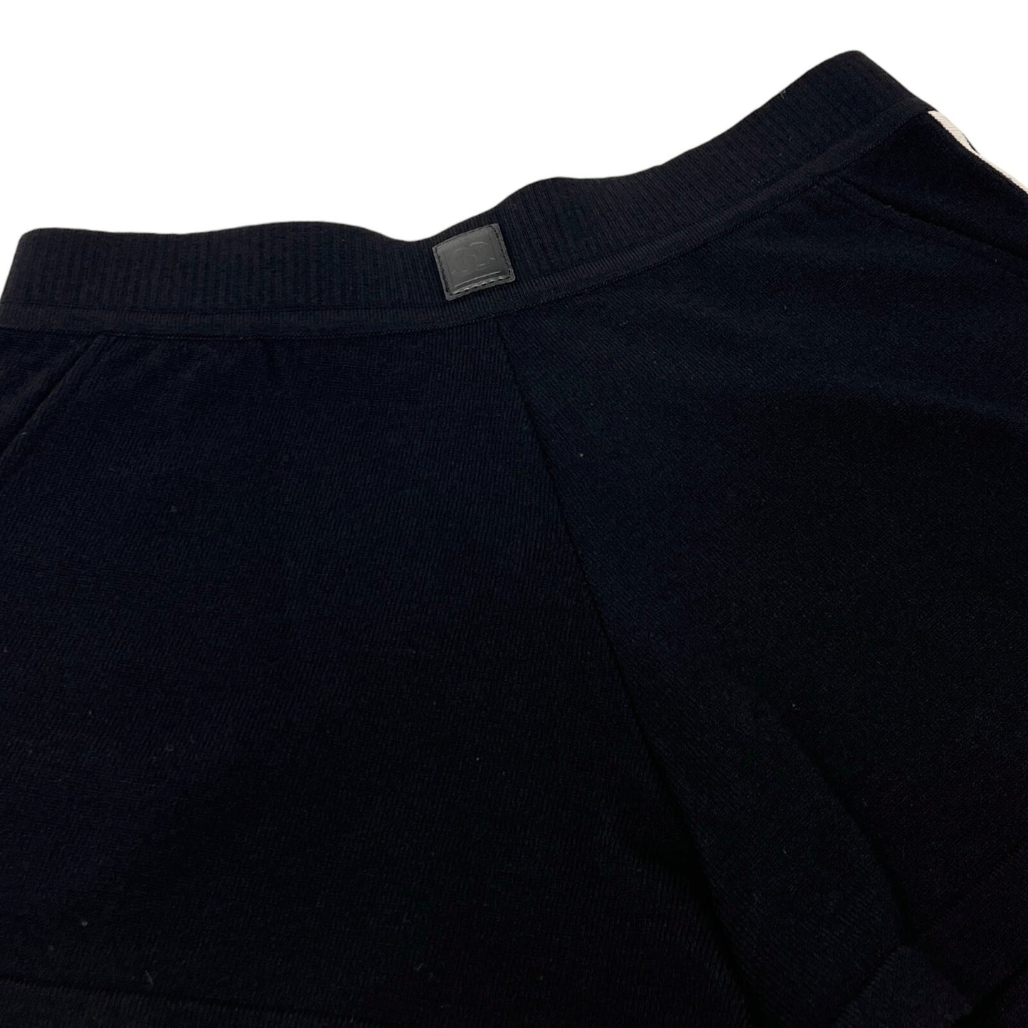 CHANEL Sport Vintage 04A CC Logo Knit Tank Top Shorts Set #42 Black Rank AB+