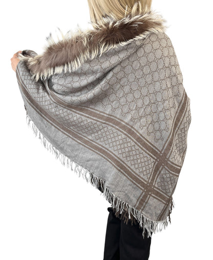 GUCCI Vintage GG Logo Monogram Fox Fur Shawl Scarf Wrap Gray Brown Wool 902253