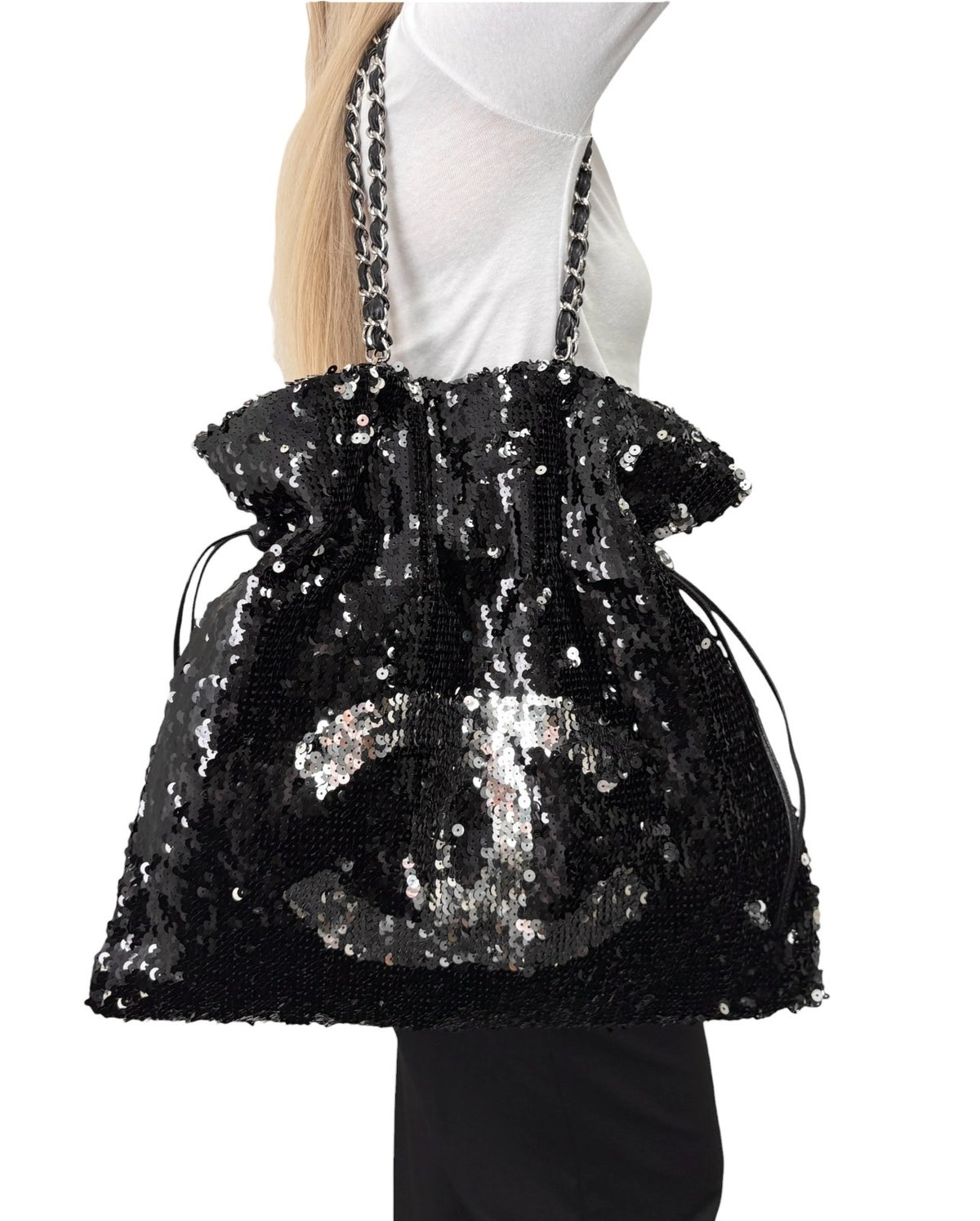 CHANEL Vintage CC Logo Sequins Chain Shoulder Bag Black Silver Leather 902476