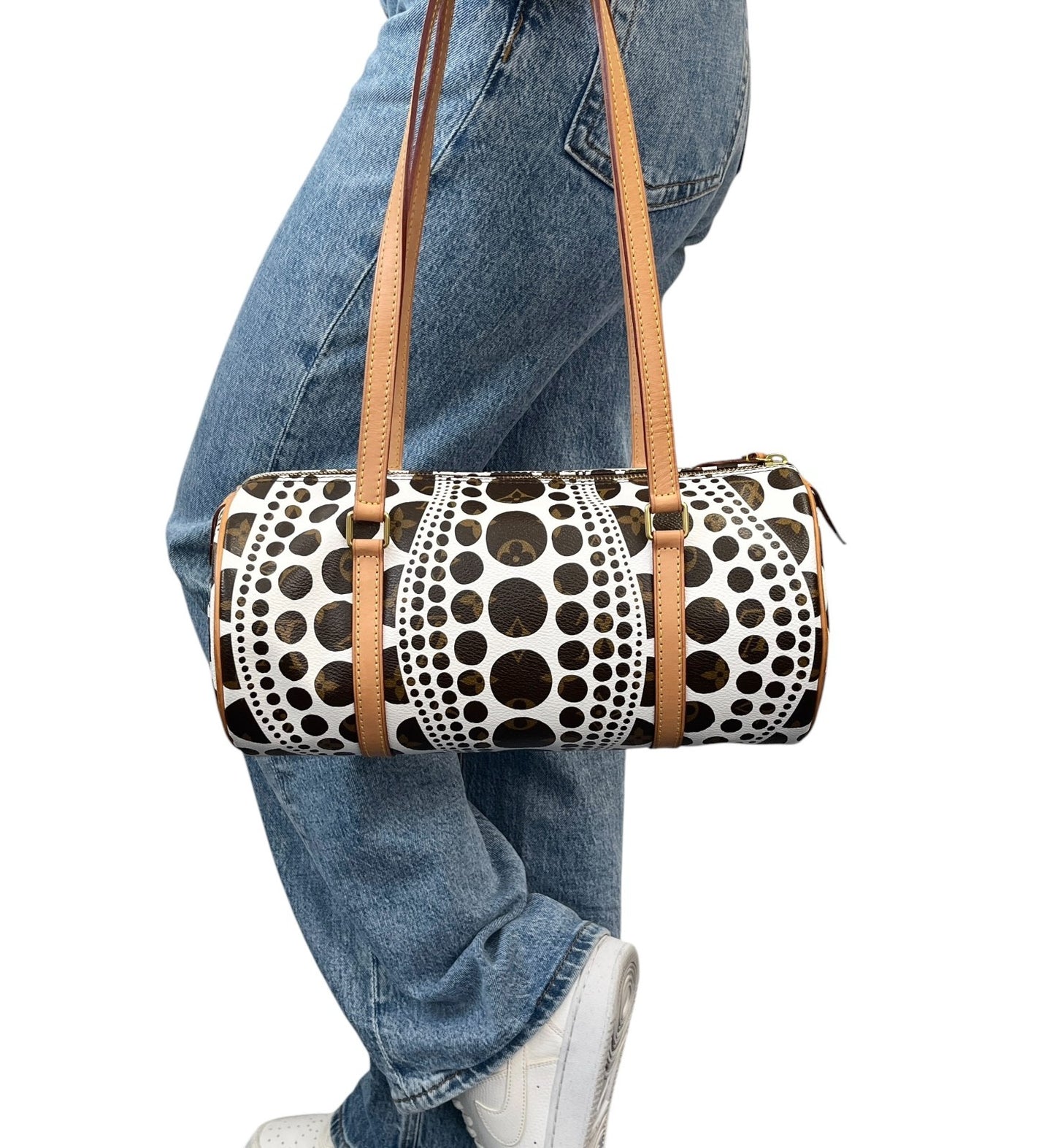 LOUIS VUITTON Vintage Monogram Yayoi Kusama Papillon Shoulder Bag White 902548