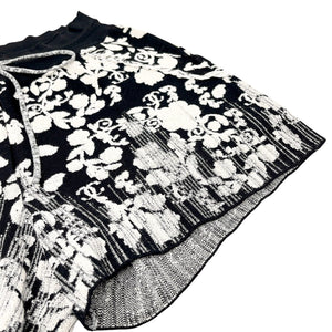 CHANEL Vintage P47652 CC Logo Short Pants #34 Shorts Black White Cotton Rayon
