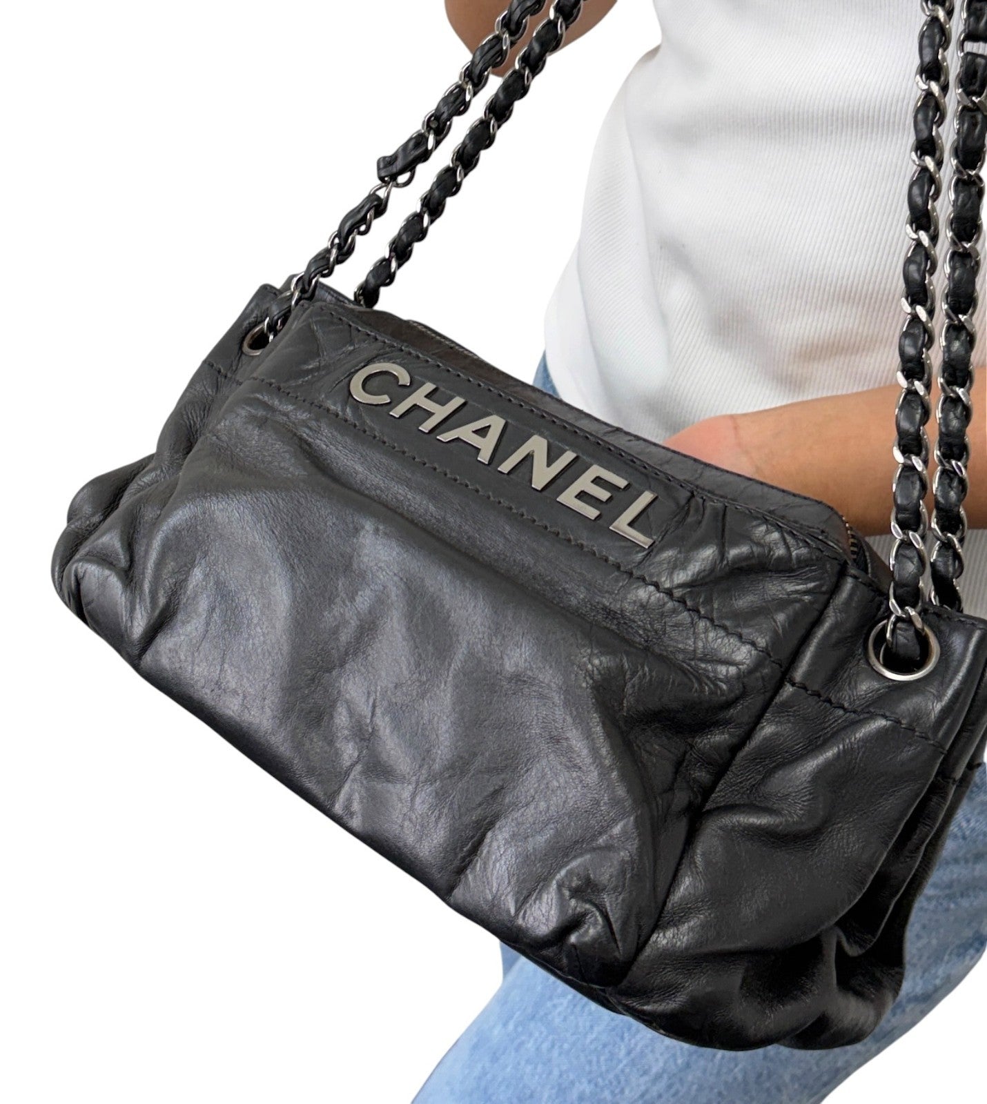 CHANEL Vintage Logo Plate Chain Shoulder Bag Black Silver Leather 902441
