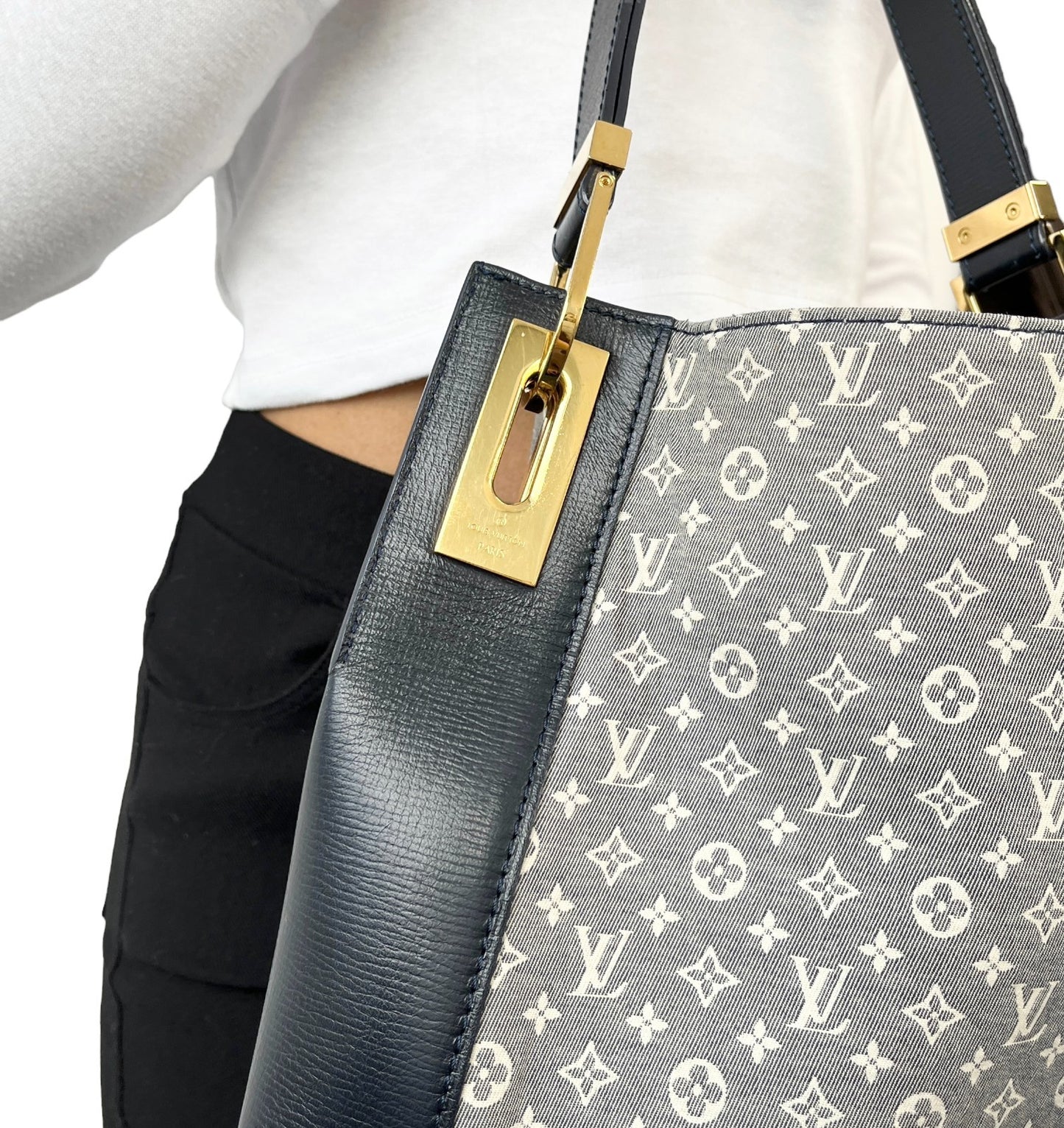 LOUIS VUITTON Vintage Monogram Idylle Rendez-Vous MM Tote Bag Blue Canvas