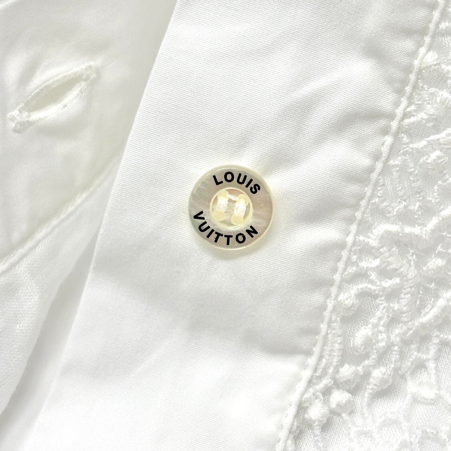 LOUIS VUITTON Vintage Monogram Logo Shirt Top #34 Button Up Lace Short Sleeve
