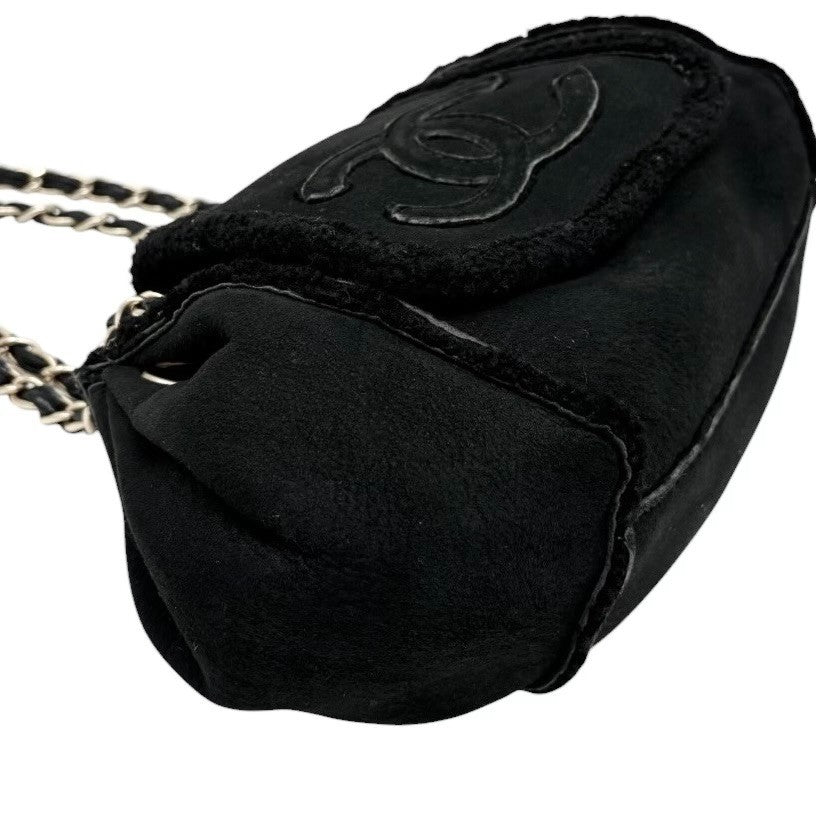 CHANEL Vintage CC Logo Mouton Chain Shoulder Bag Black Gold Suede 902831