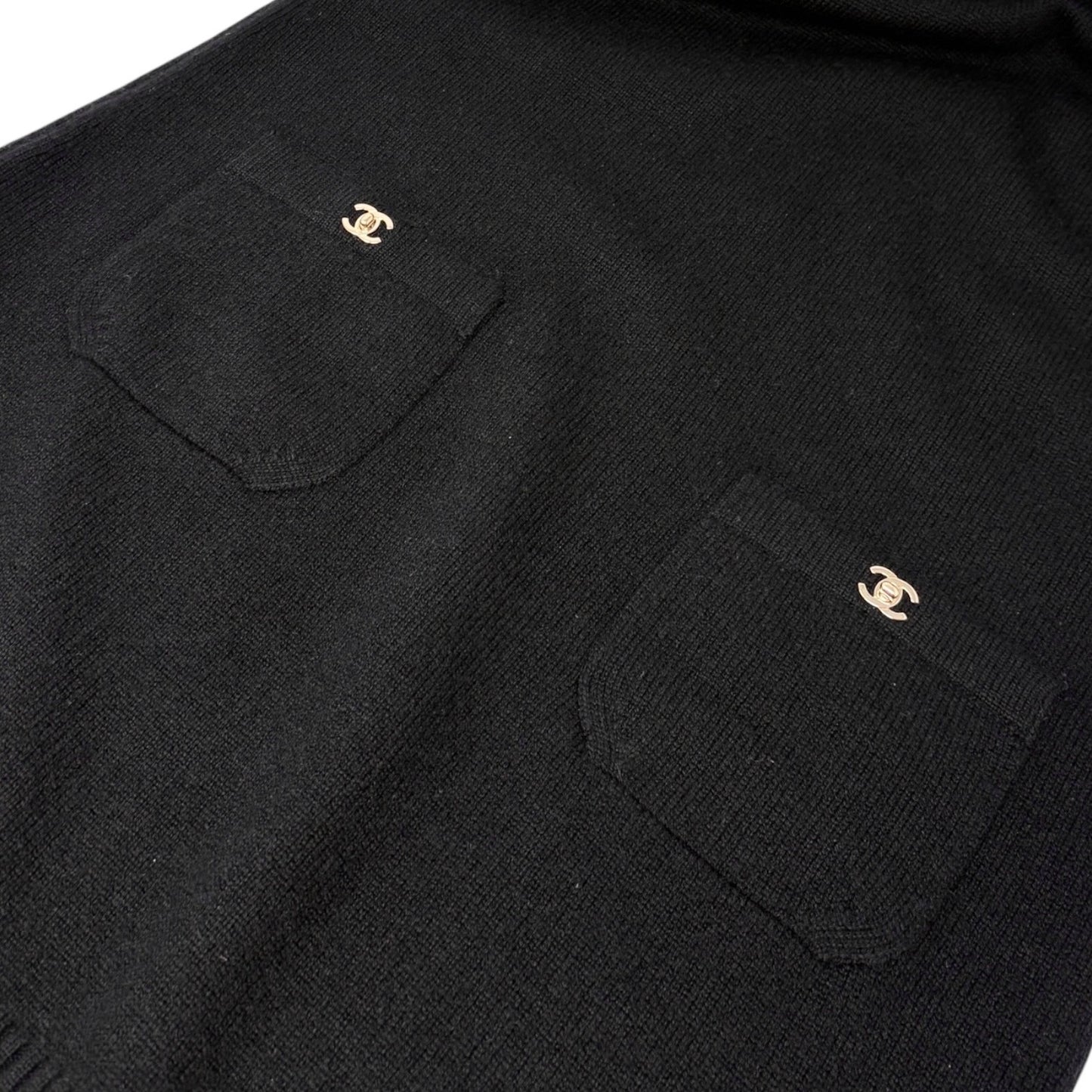 CHANEL Vintage P42027 CC Turnlock Sleeveless Cashmere Knit Dress #36 Black