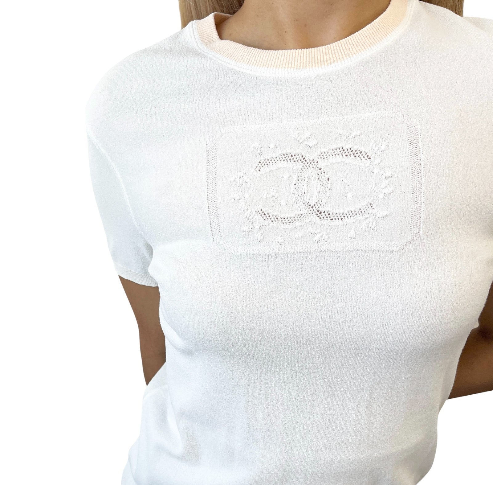 CHANEL Vintage 04C CC Logo Knit Top #42 Pullover White Beige Rayon Polyester