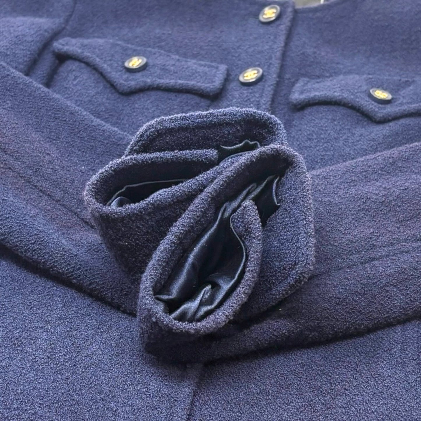 CHANEL Vintage 95A CC Logo Gold Button Collarless Jacket #36 Dark Blue Wool