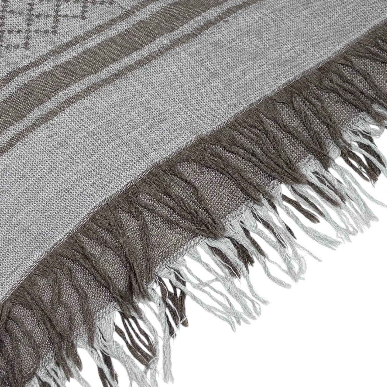 GUCCI Vintage GG Logo Monogram Fox Fur Shawl Scarf Wrap Gray Brown Wool 902253