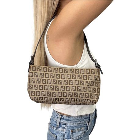 FENDI Vintage Logo Zucchino Shoulder Bag Beige Brown Canvas Pochette 902481