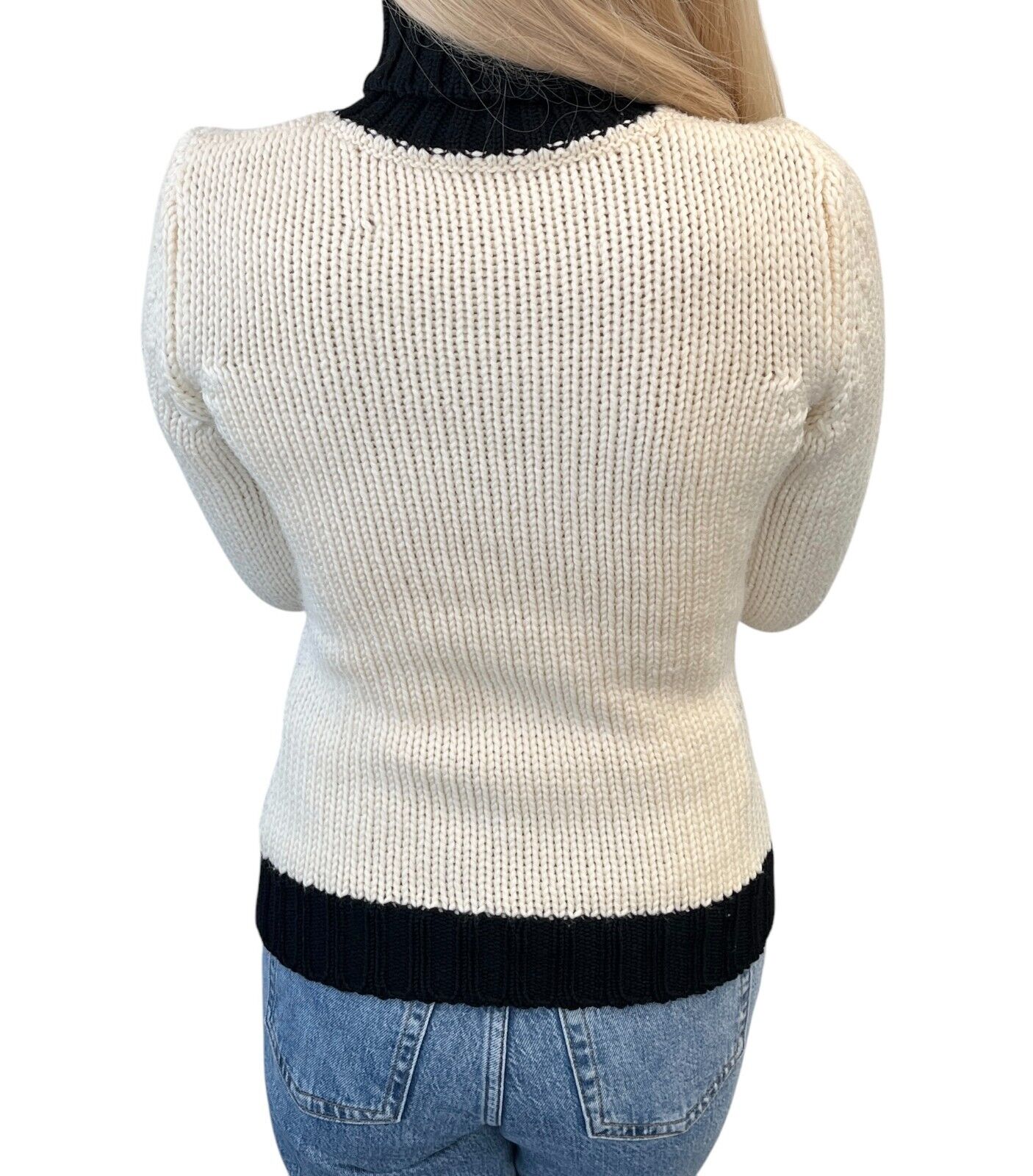 CHANEL Sport Vintage 08A CC Logo Turtleneck Sweater Top #34 White Black Wool