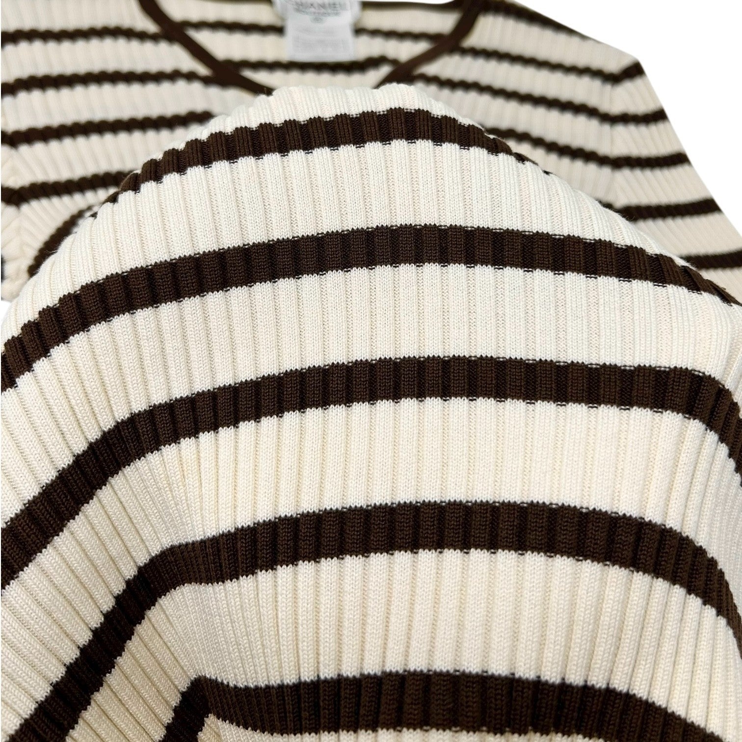 CHANEL Vintage 98P CC Mark Logo Striped Ribbed Knit Top #40 Brown White Cotton