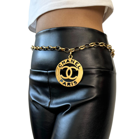 CHANEL Vintage Big CC Logo Gold Chain Belt Necklace Accessory Metal 901932
