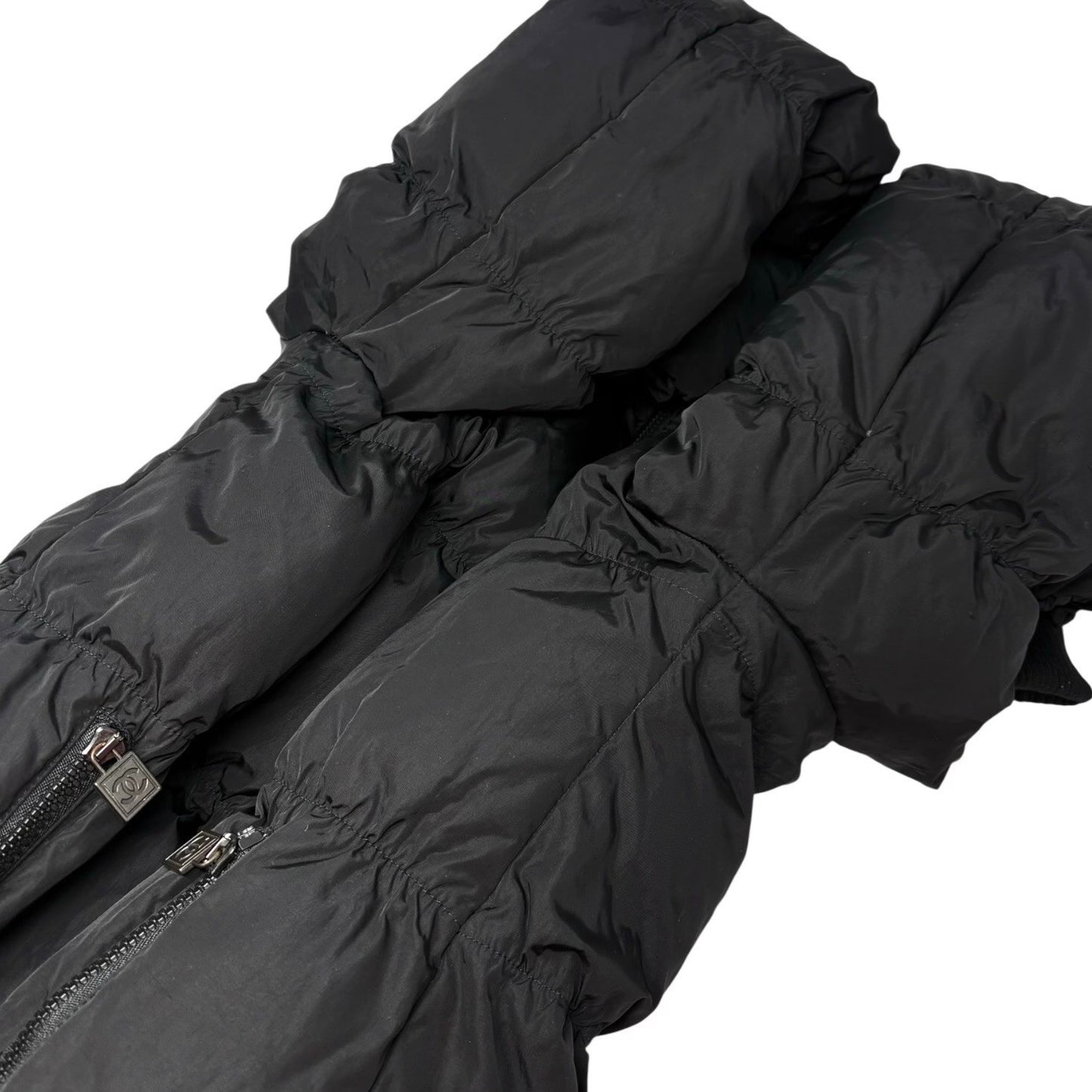 CHANEL Sport Vintage 07A Quilted Puffer Jacket Coat #38 Nylon Black White