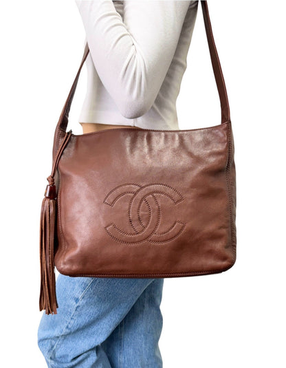 CHANEL Vintage CC Logo Stitch Tassel Shoulder Crossbody Bag Brown 902921
