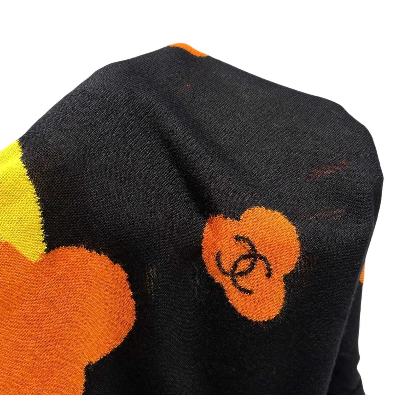 CHANEL Vintage 00T CC Camelia Logo Knit Sweater #42 Black Orange Blue Viscose