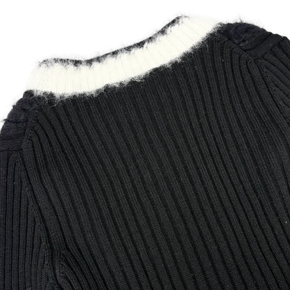 CHANEL Vintage 02A CC Logo Fur Knit Sweater Top #38 Black White Wool 901976