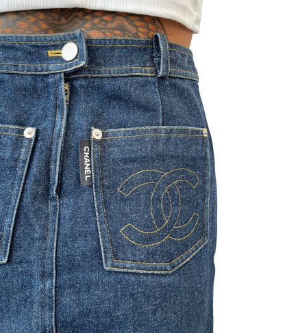 CHANEL Vintage 96P CC Mark Logo Denim Skirt #36 Dark Blue Yellow Cotton