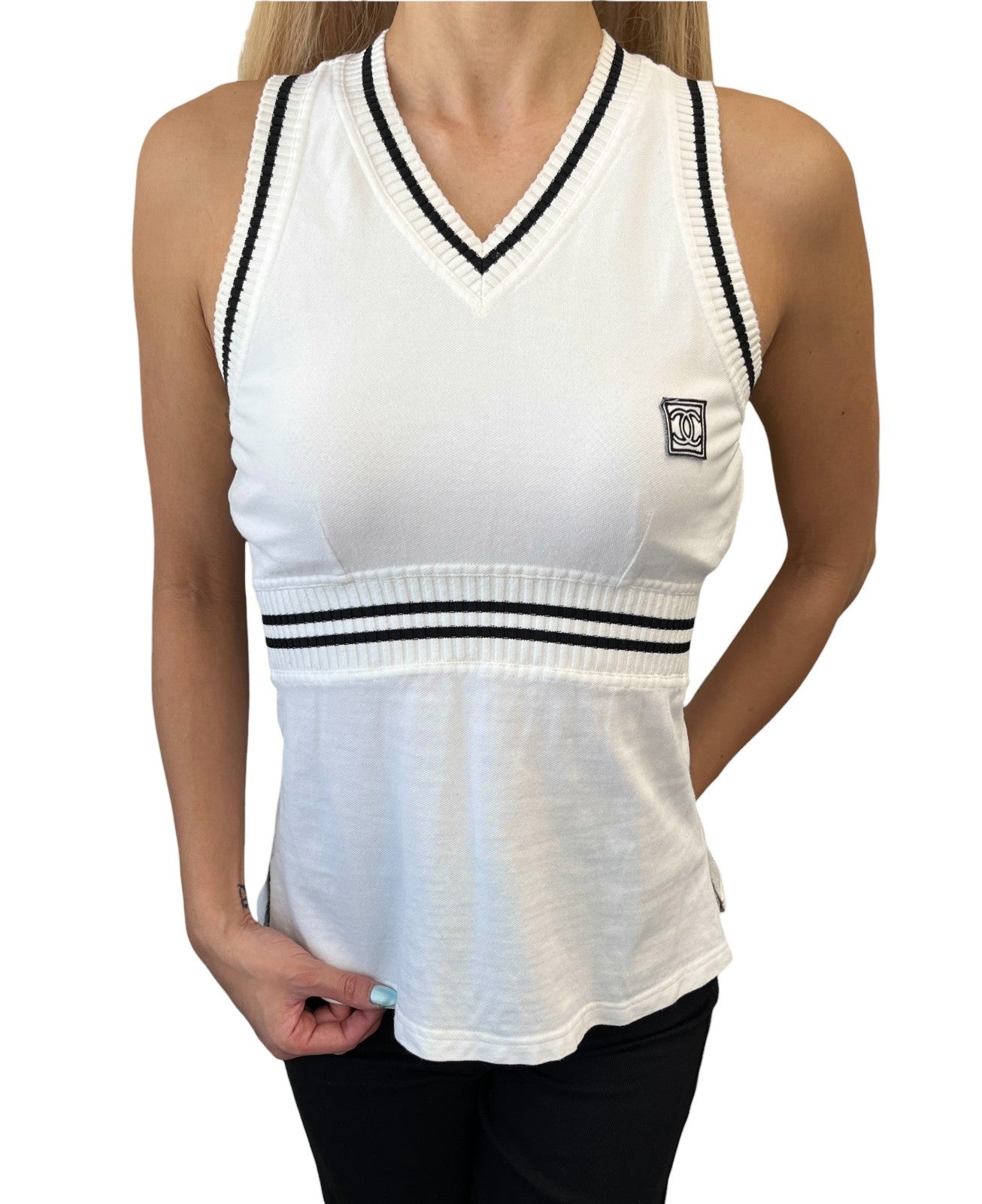 CHANEL Sport Vintage 04S CC Logo Patch Tank Top Tunic #38 White Black Cotton