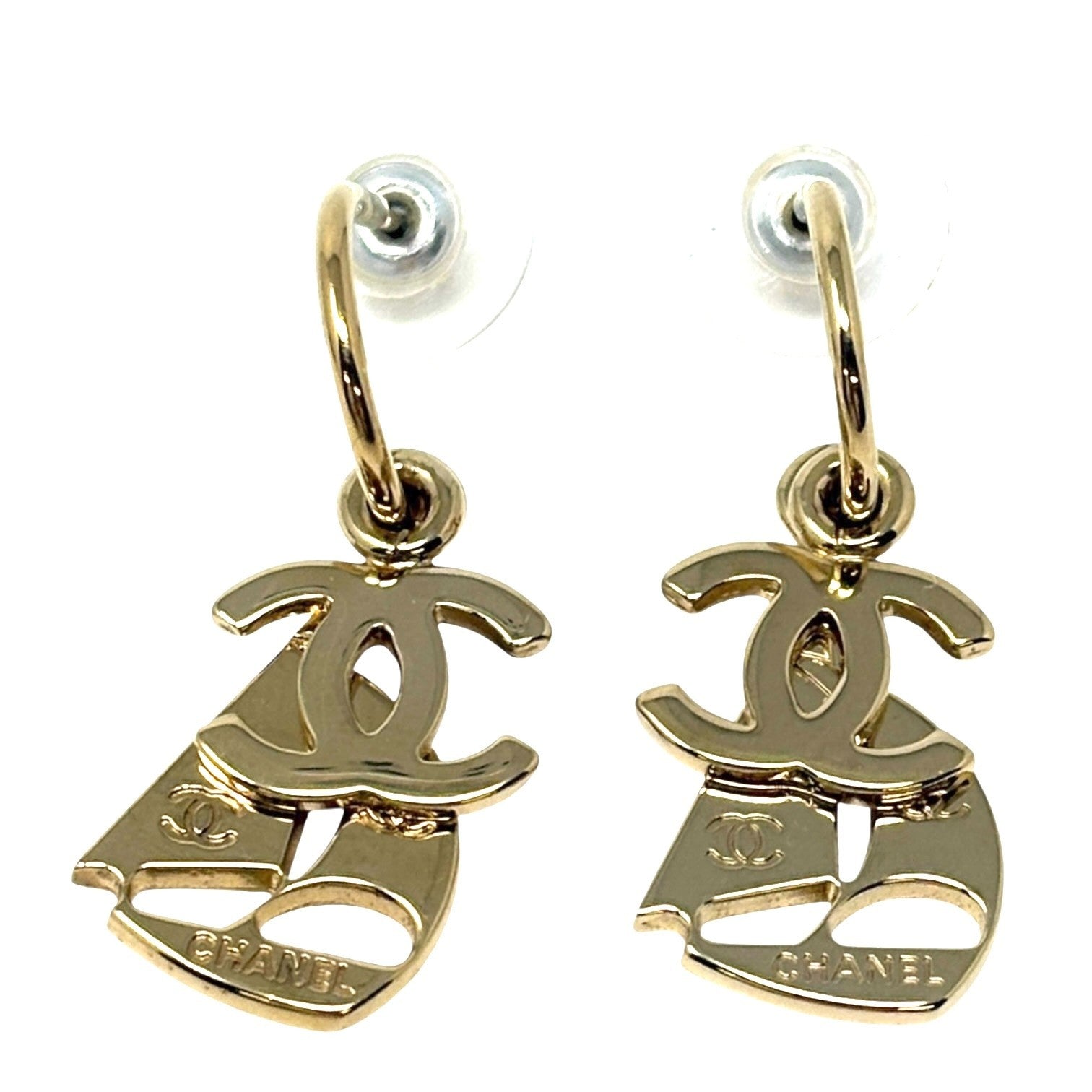 CHANEL Vintage CC Mark Logo With Yacht Charm Hoop Earrings Gold Metal Plate