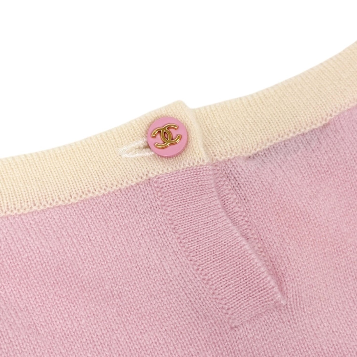 CHANEL Vintage 96C CC Logo Button Cashmere Knit Tank Top #38 Pink Cream