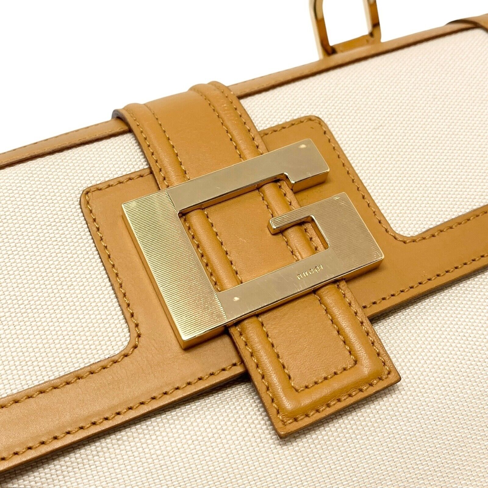 GUCCI Vintage G Square Logo Shoulder Bag Cream Camel Gold Canvas Leather