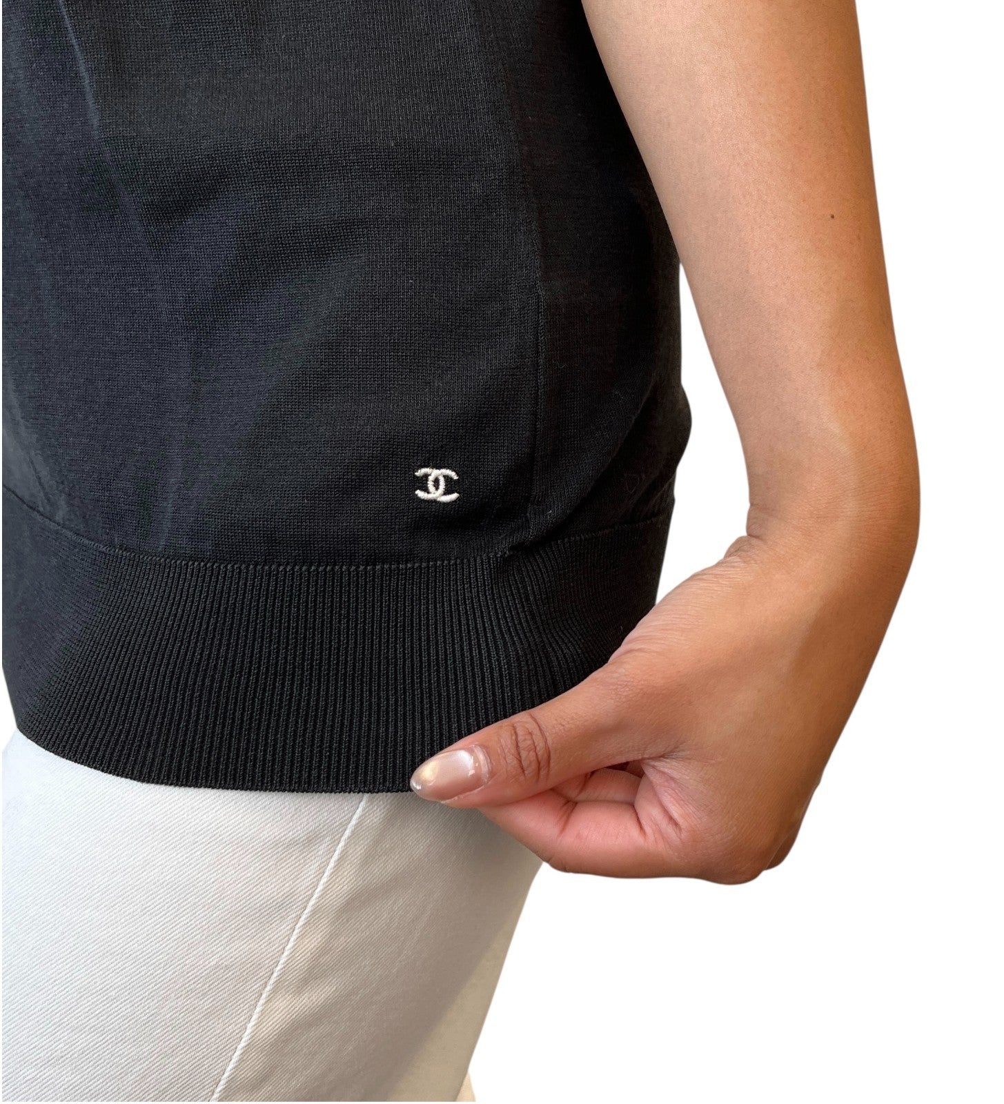CHANEL Vintage 96P CC Mark Logo Knit Tank Top #38 Black White Cotton Sleeveless