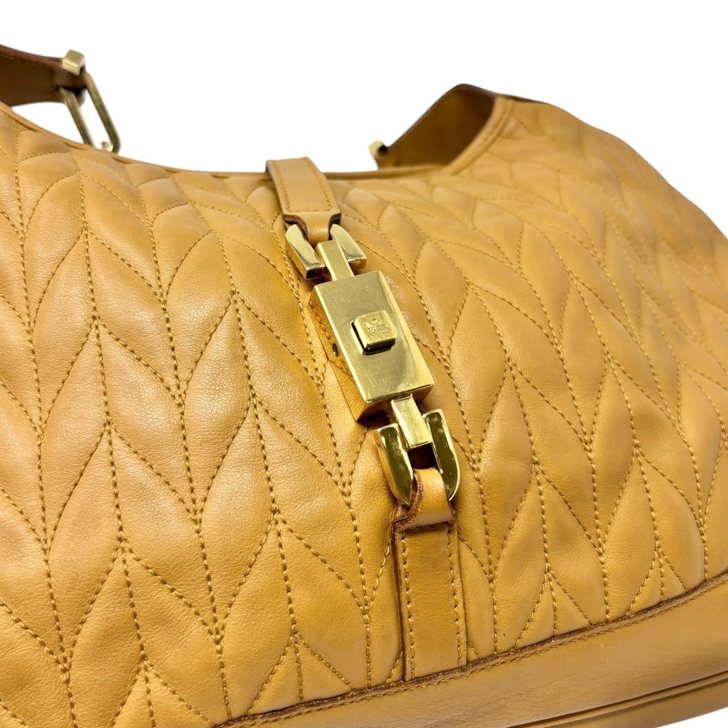 GUCCI Vintage Logo Quilted Chain Shoulder Bag Brown Gold Leather 902065