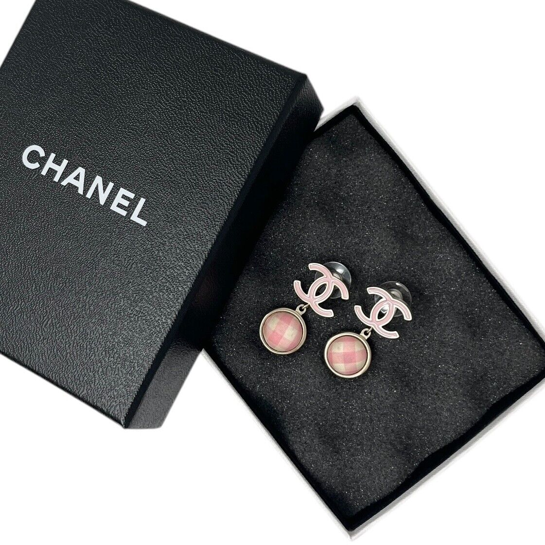 CHANEL Vintage 11C CC Mark Logo Check Studded Earring Pink Gold Rank AB