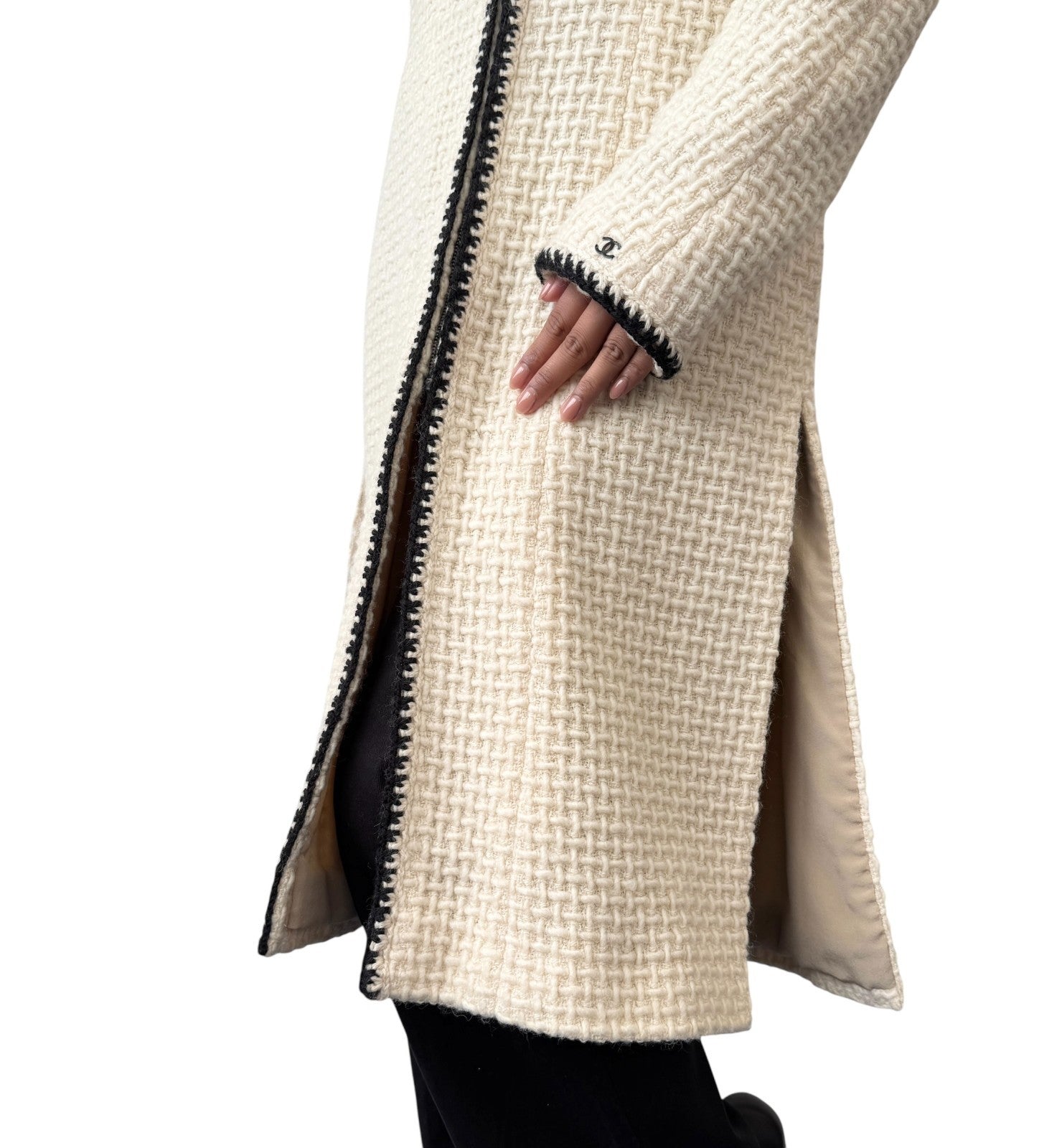 CHANEL Vintage 00A CC Logo Tweed Long Coat Fur Jacket #38 Zip Cream Black Wool