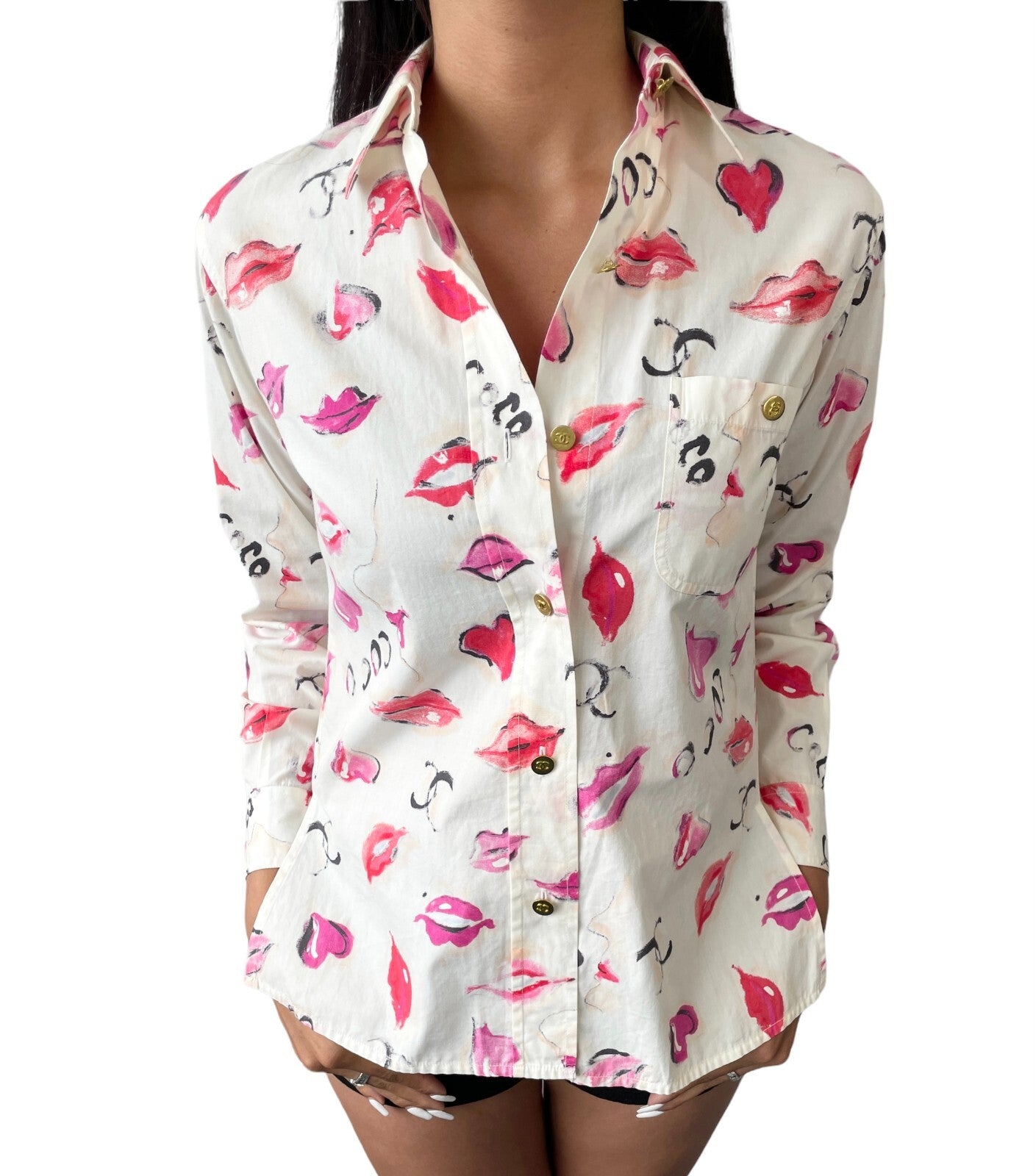 CHANEL Vintage 1995 CC Logo Long Sleeve Shirt Blouse White Button Lip Cotton
