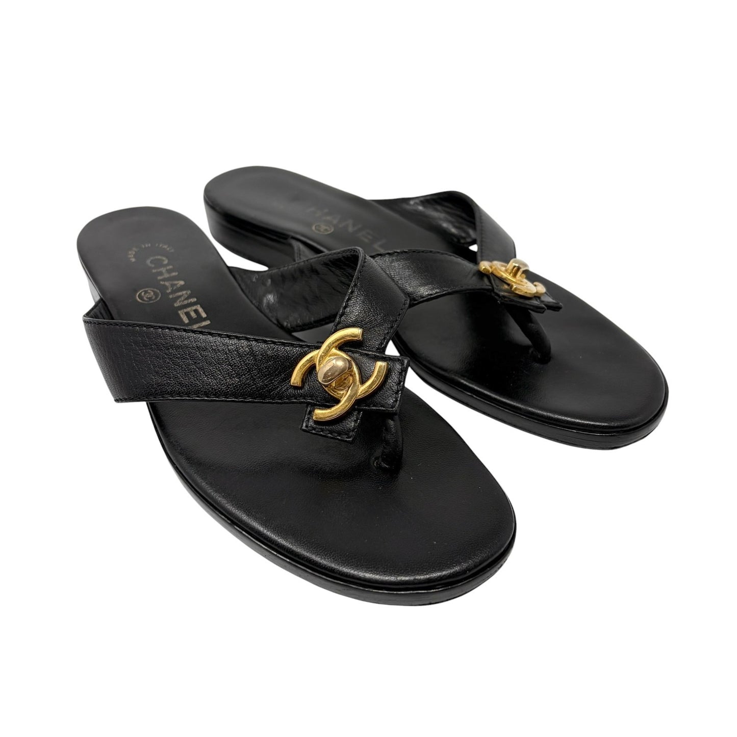 CHANEL Vintage Turnlock CC Logo Flat Thong Sandals #38 Black Leather 902405