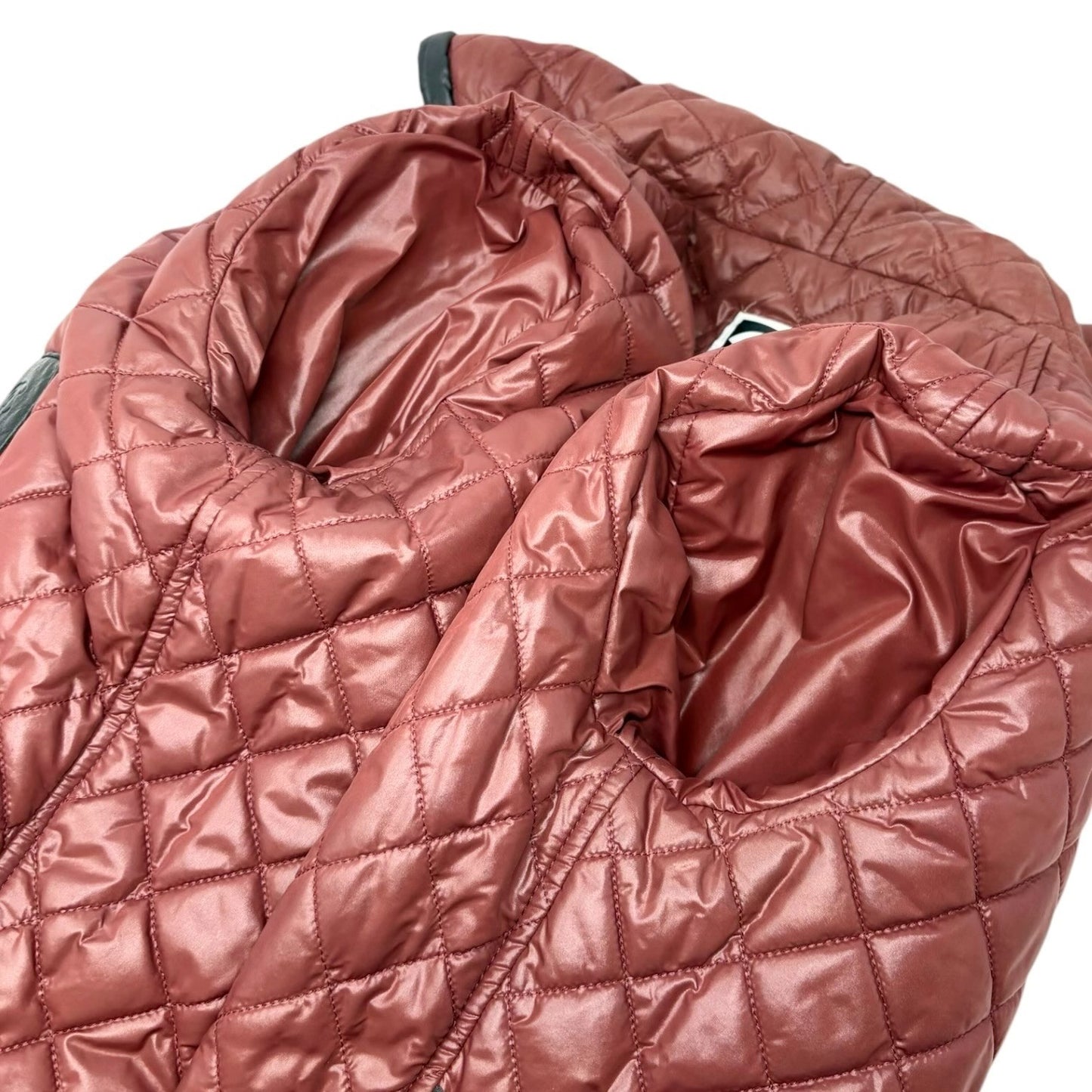 CHANEL Sport Vintage P3665 CC Logo Hoodie Zip Up Puffer Jacket #36 Red Black